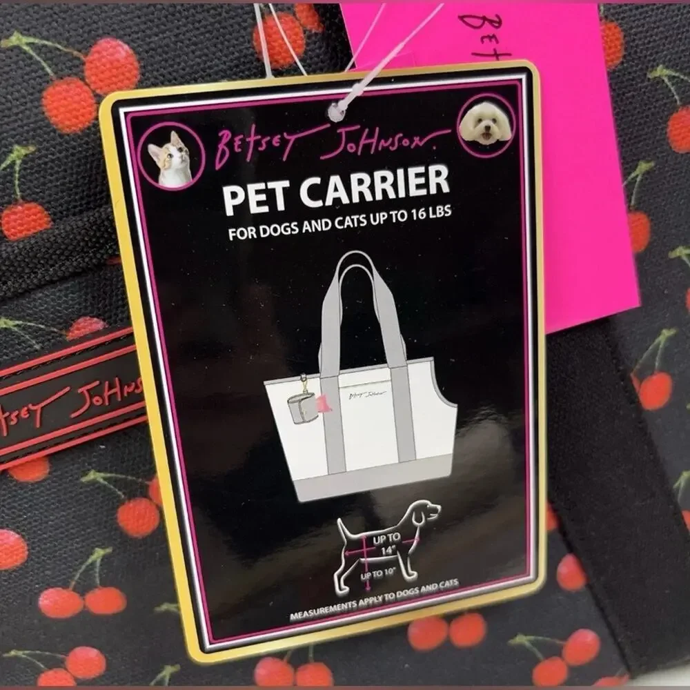 NEW BETSEY JOHNSON TSA-compliant pet carrier 16 LBS RED BLACK CHERRY PRINT BAG